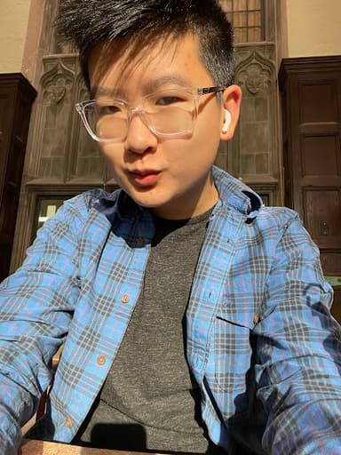 Oliver Huang
